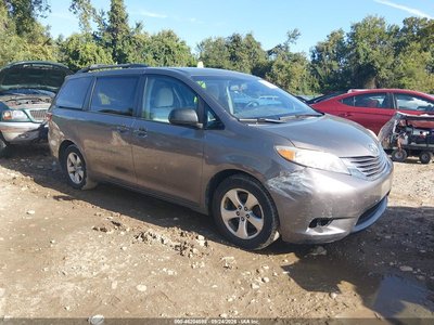 2016 Toyota Sienna