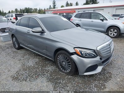 2015 Mercedes-Benz C 300