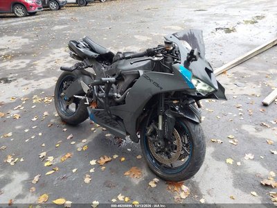 2025 Kawasaki Ninja ZX-6R
