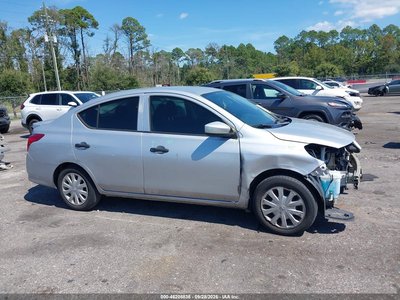 2019 Nissan Versa