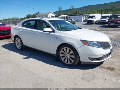 2014 Lincoln MKS