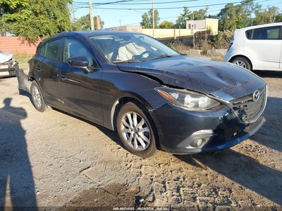 2015 Mazda 3