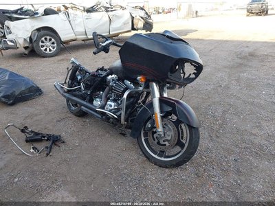 2012 Harley-Davidson Road Glide Custom 103