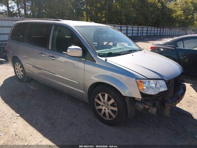 2015 Chrysler Town & Country