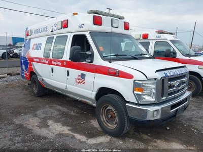 2012 Ford E-350 Super Duty