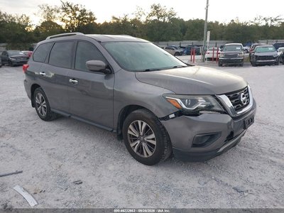 2017 Nissan Pathfinder