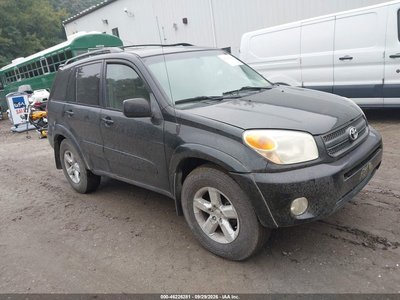 2004 Toyota RAV4