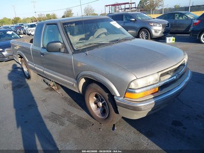 2000 Chevrolet S-10