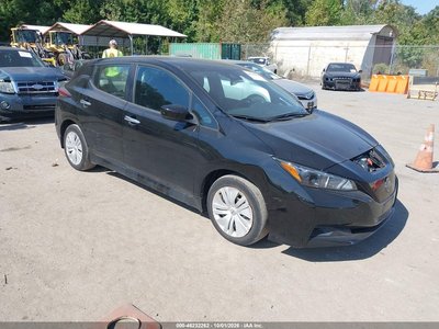 2023 Nissan Leaf