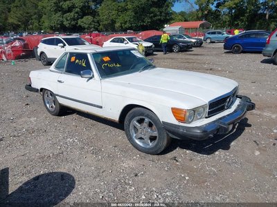1982 Mercedes-Benz 300 Series