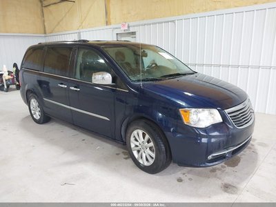 2016 Chrysler Town & Country