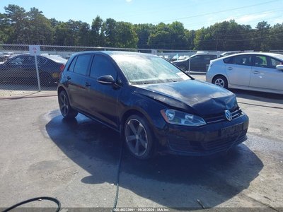2016 Volkswagen Golf