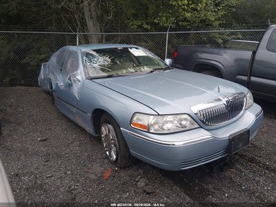 2008 Lincoln Town Car