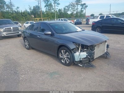 2020 Nissan Altima
