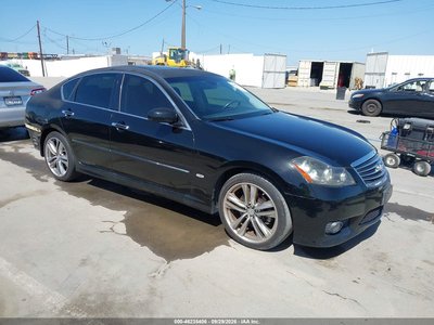2010 Infiniti M35