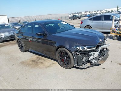 2022 BMW M5