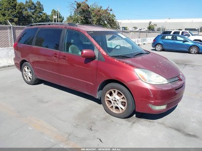 2004 Toyota Sienna