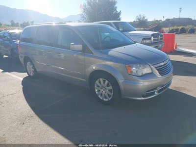 2013 Chrysler Town & Country