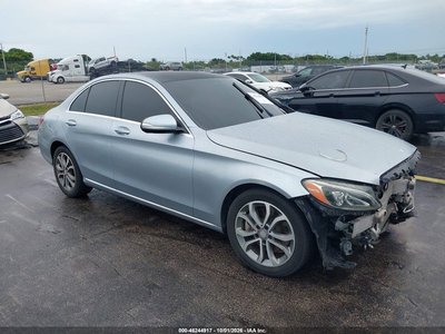 2015 Mercedes-Benz C 300