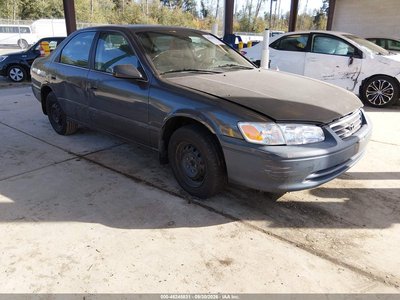 2000 Toyota Camry