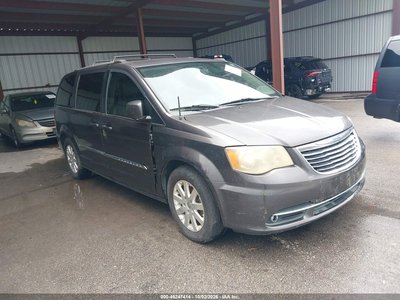 2015 Chrysler Town & Country