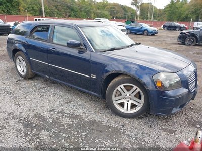 2005 Dodge Magnum