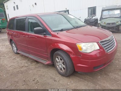 2010 Chrysler Town & Country