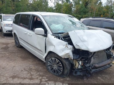 2014 Chrysler Town & Country