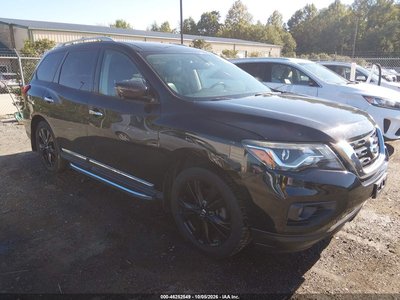 2017 Nissan Pathfinder