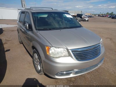 2013 Chrysler Town & Country