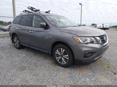 2017 Nissan Pathfinder