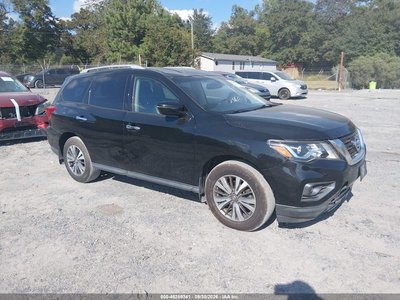 2017 Nissan Pathfinder