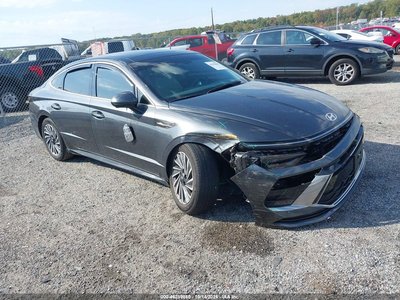 2024 Hyundai Sonata Hybrid