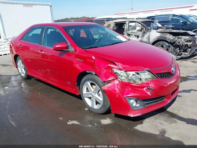 2014 Toyota Camry Hybrid