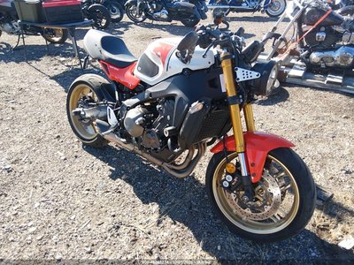 2024 Yamaha XSR900
