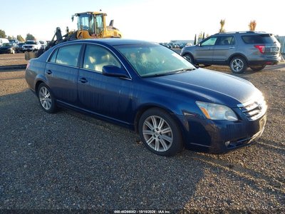 2005 Toyota Avalon