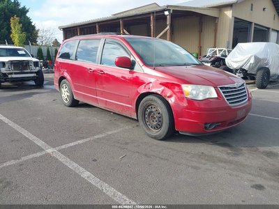 2008 Chrysler Town & Country