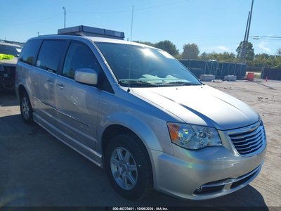 2011 Chrysler Town & Country