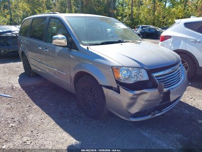 2015 Chrysler Town & Country