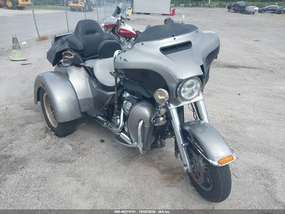 2017 Harley-Davidson FLHTCUTG