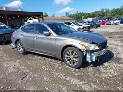 2012 Infiniti M37x