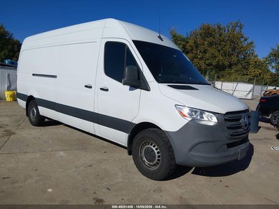 2022 Mercedes-Benz Sprinter 2500