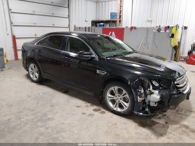 2015 Ford Taurus