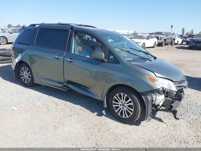 2018 Toyota Sienna