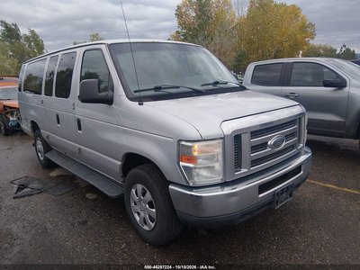 2012 Ford E-350