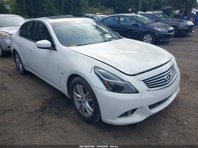 2015 Infiniti Q40