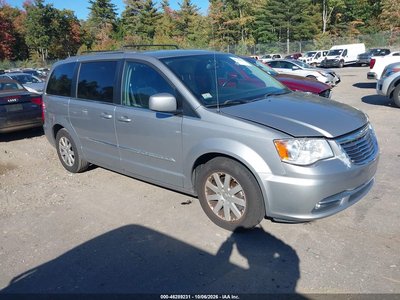 2015 Chrysler Town & Country
