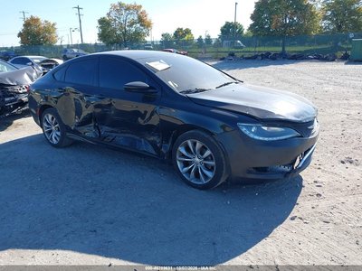 2016 Chrysler 200
