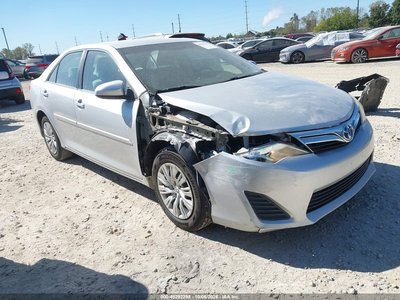 2012 Toyota Camry Hybrid