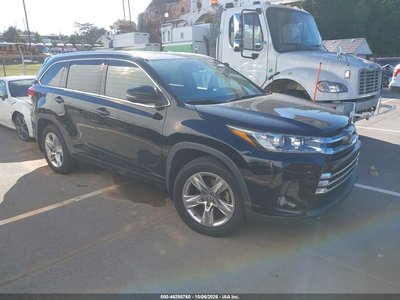 2017 Toyota Highlander